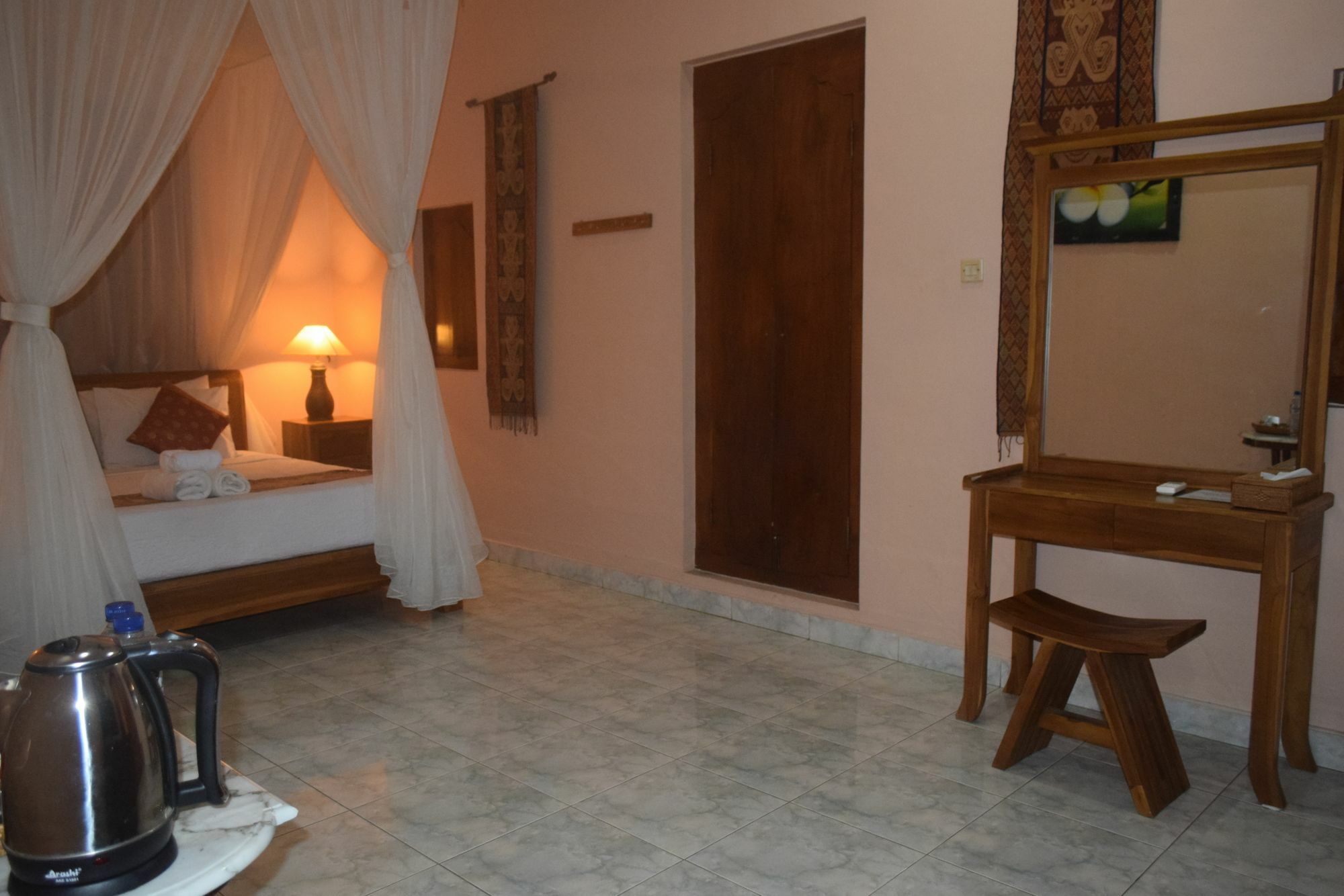 Aura Bisma Hotel Ubud Buitenkant foto