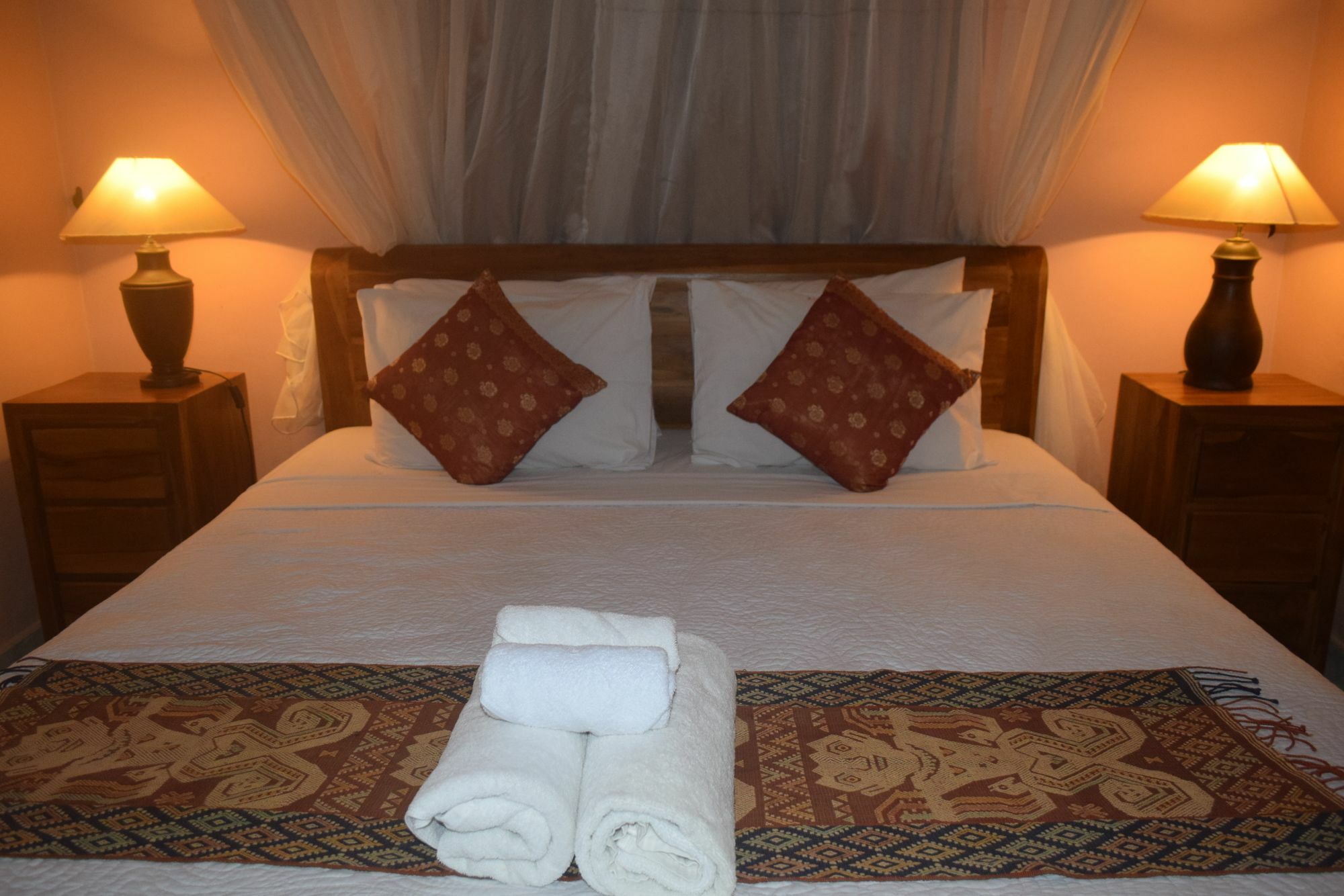 Aura Bisma Hotel Ubud Buitenkant foto