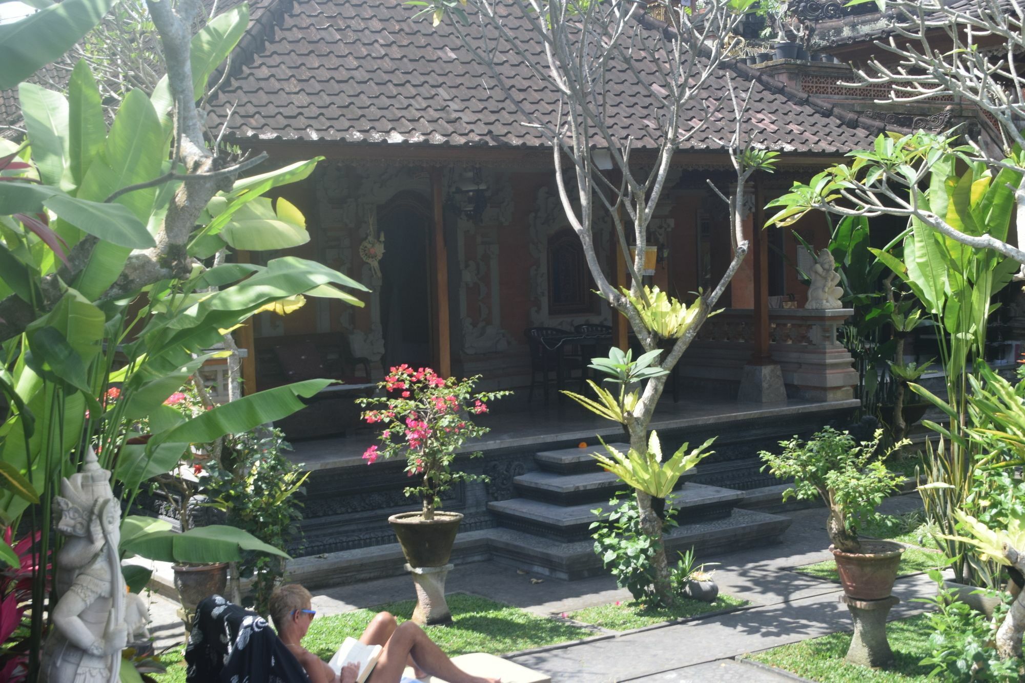 Aura Bisma Hotel Ubud Buitenkant foto