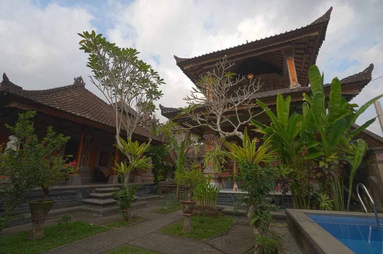 Aura Bisma Hotel Ubud Buitenkant foto